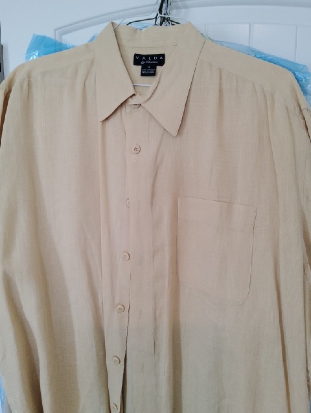 Valda Men's Beige 100% Linen Button-Up Shirt